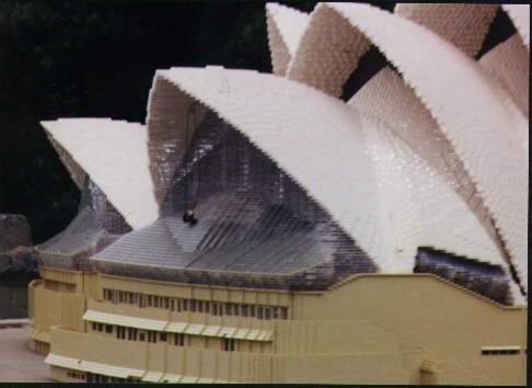 legosydneyoperahous.jpg