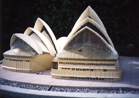 llsydneyoperahouse1.jpg