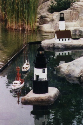 lego2lighthouses.jpg