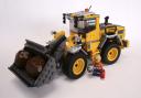 julienl-volvo-loader-l220g-1.jpg