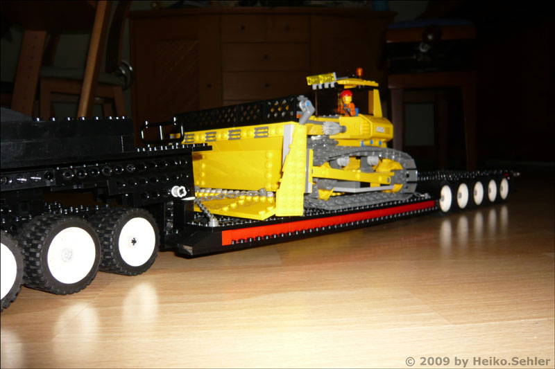 36-flatbed_truck.jpg