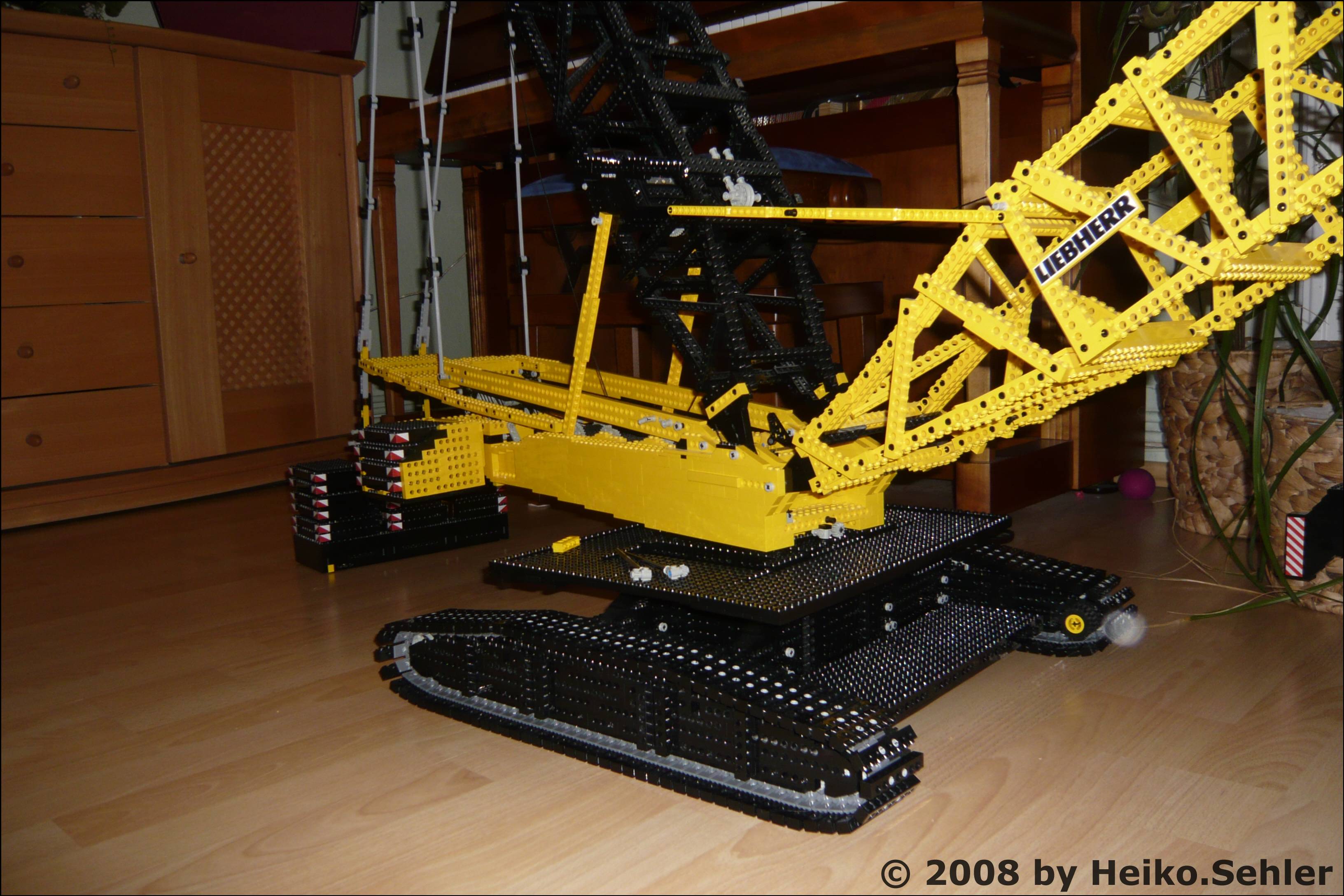p1020395_liebherr-lr-1750.jpg