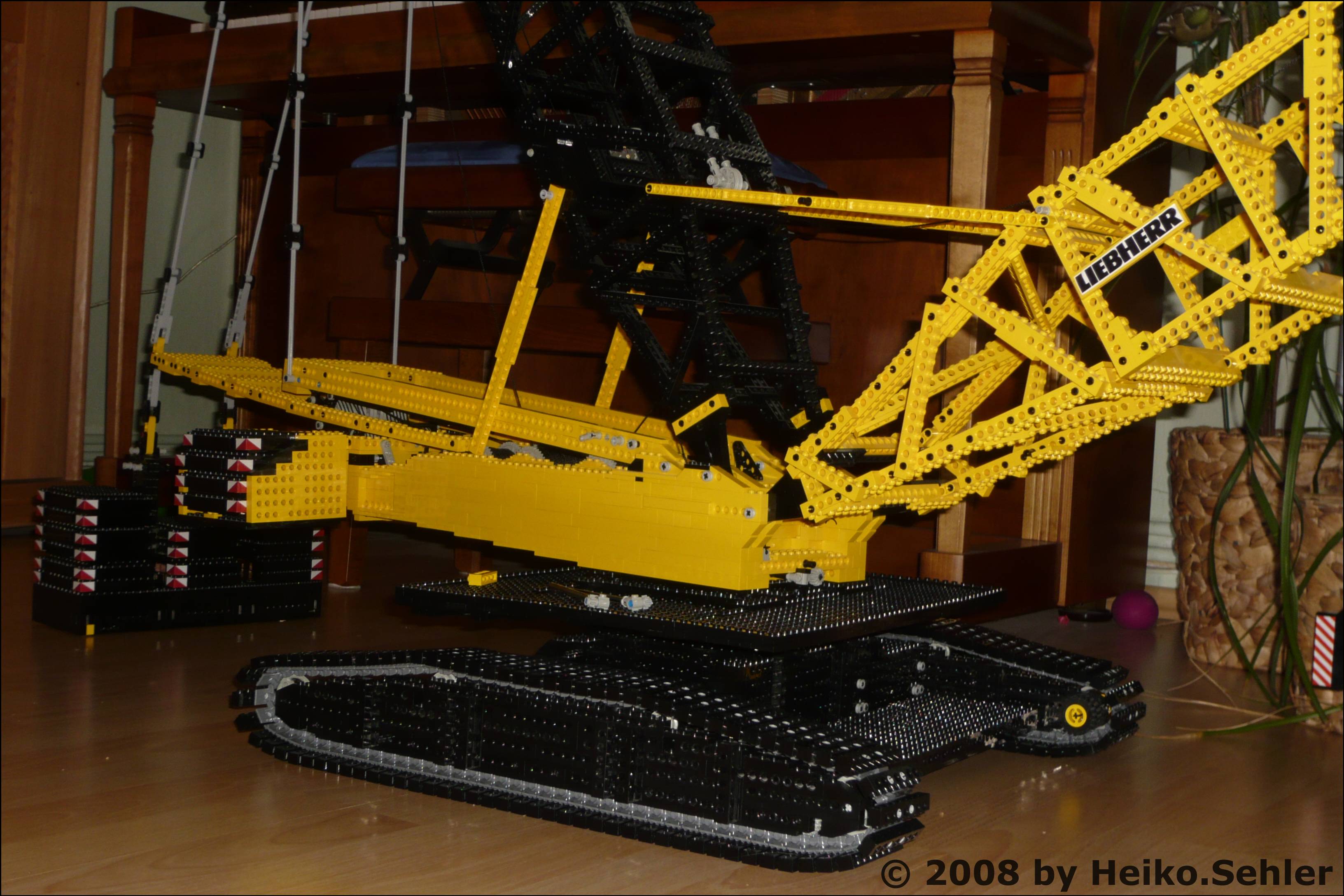 p1020398_liebherr-lr-1750.jpg