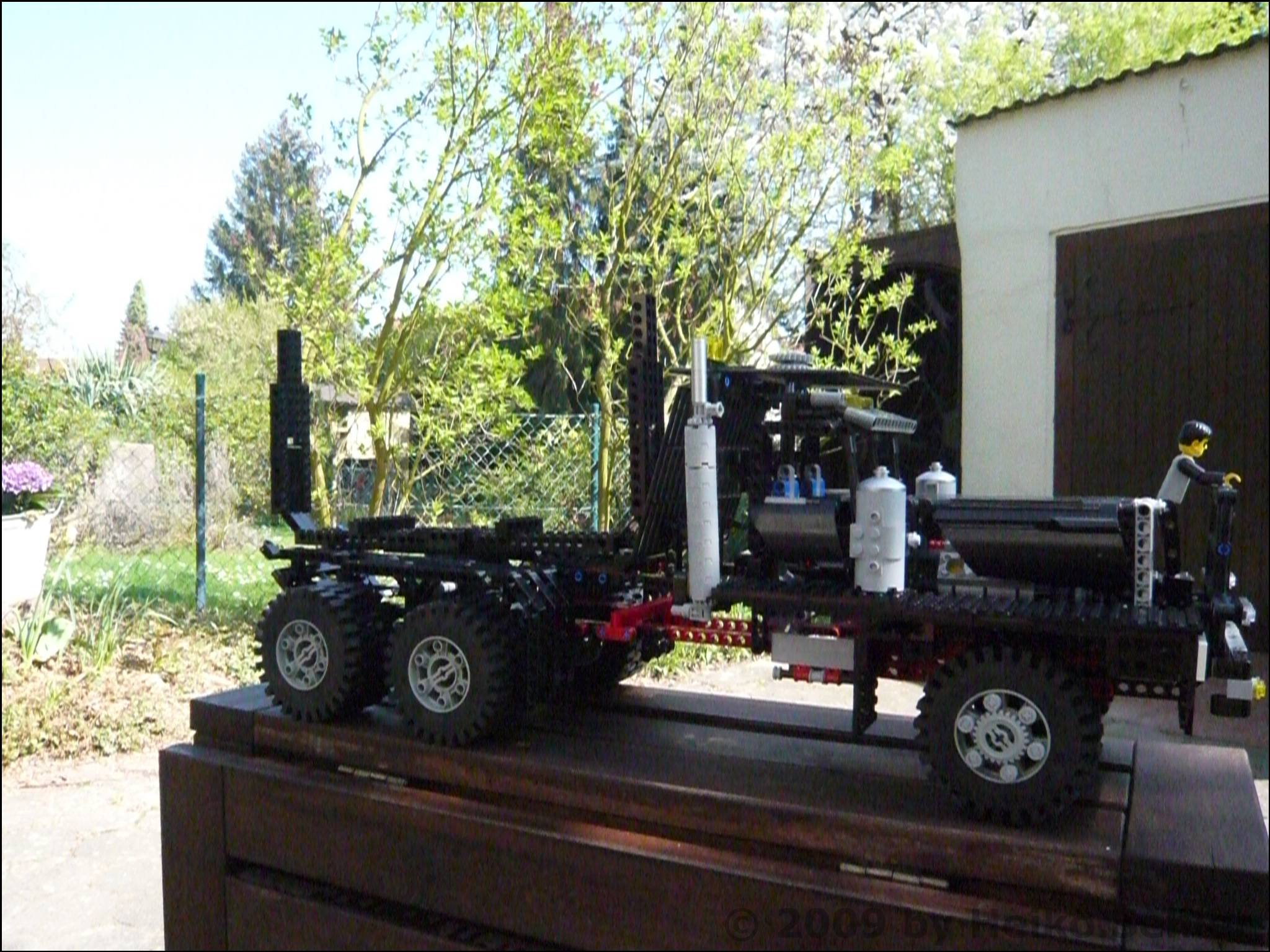 291pazific-logging-truck.jpg
