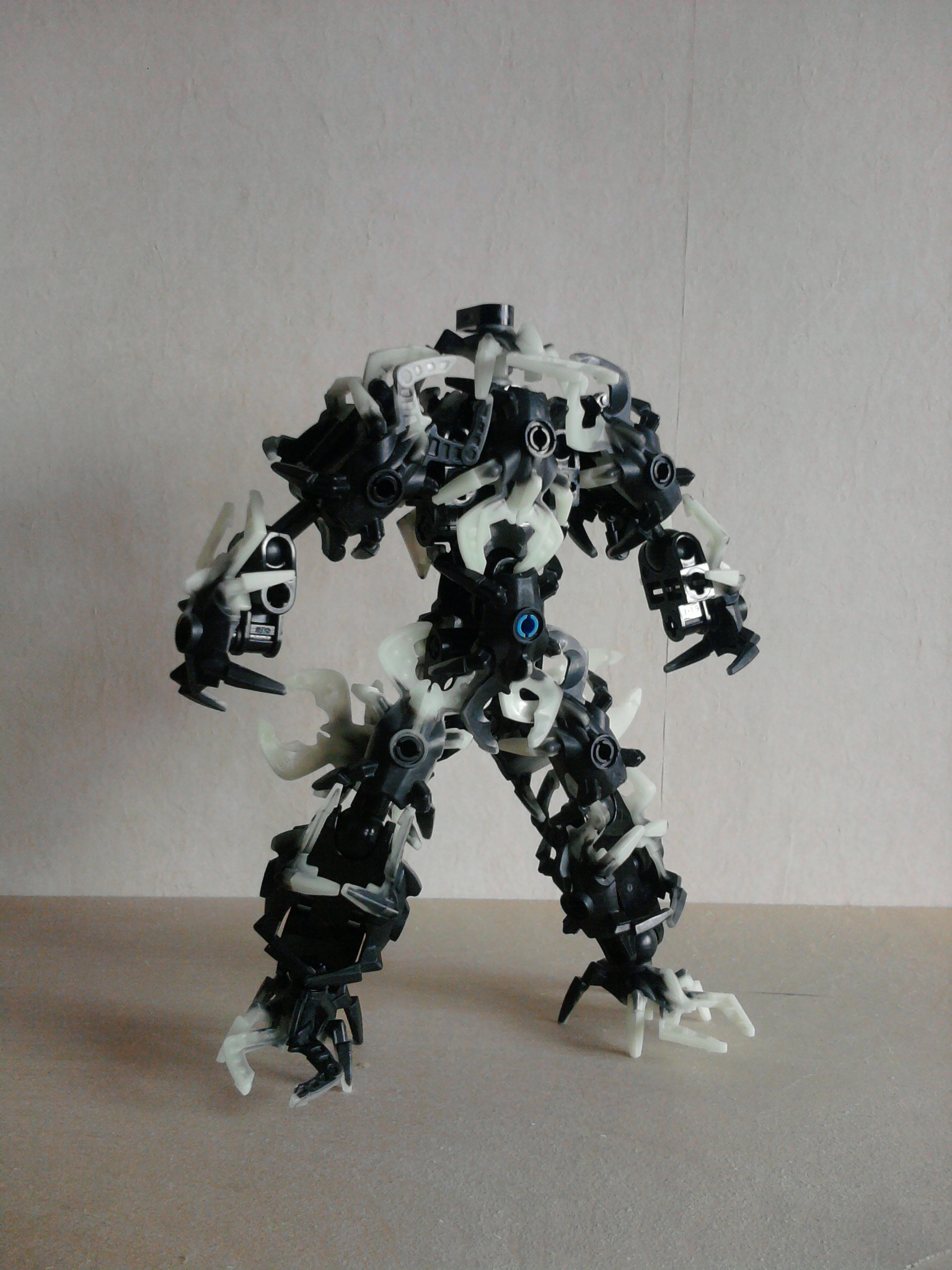 visorak_titan.jpg