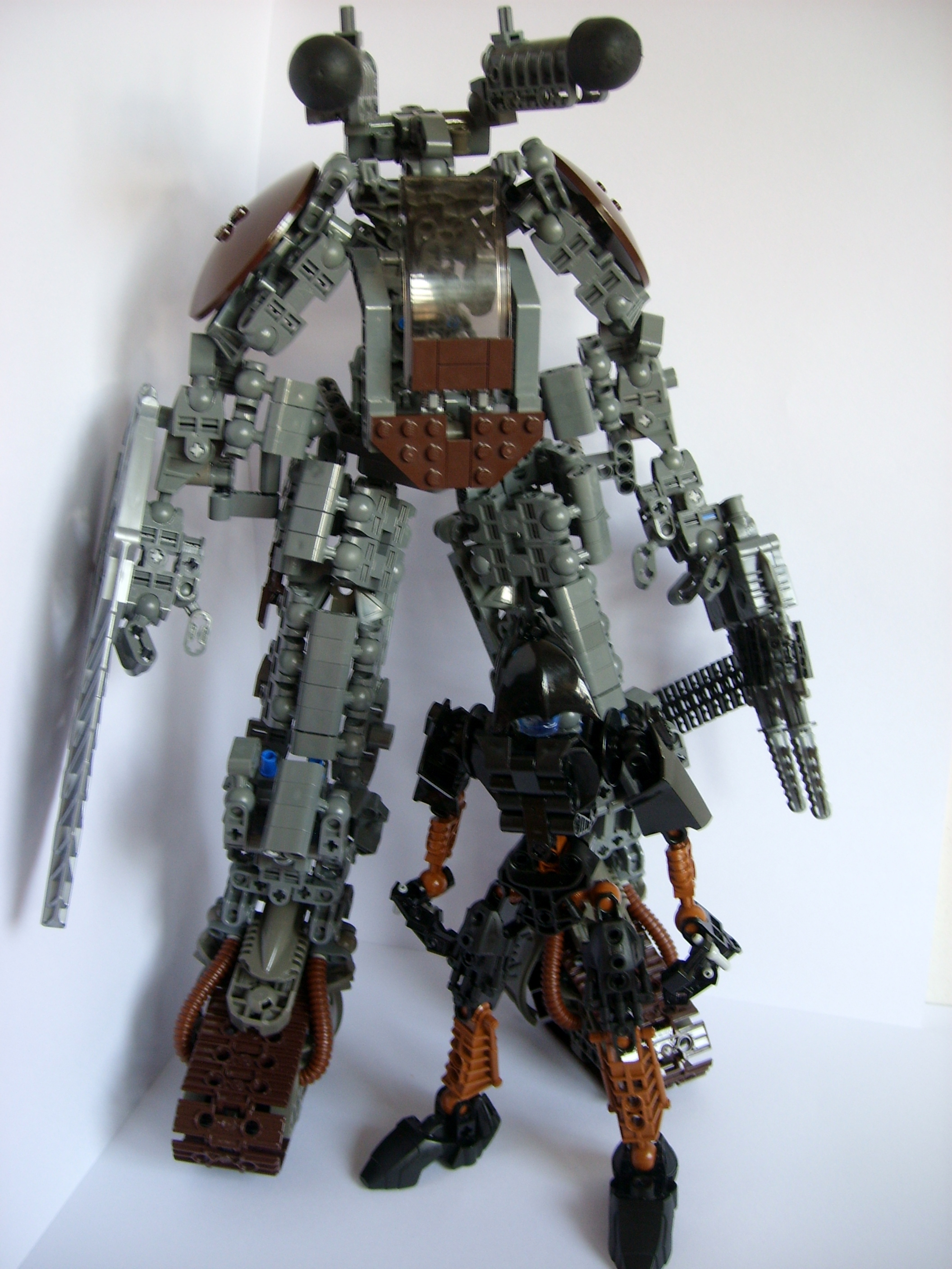 arenam_mech.jpg