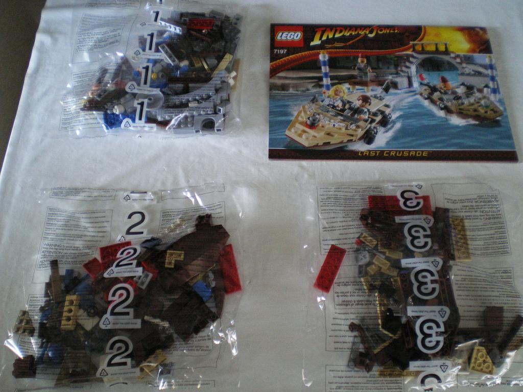 001_bags_and_instructions.jpg
