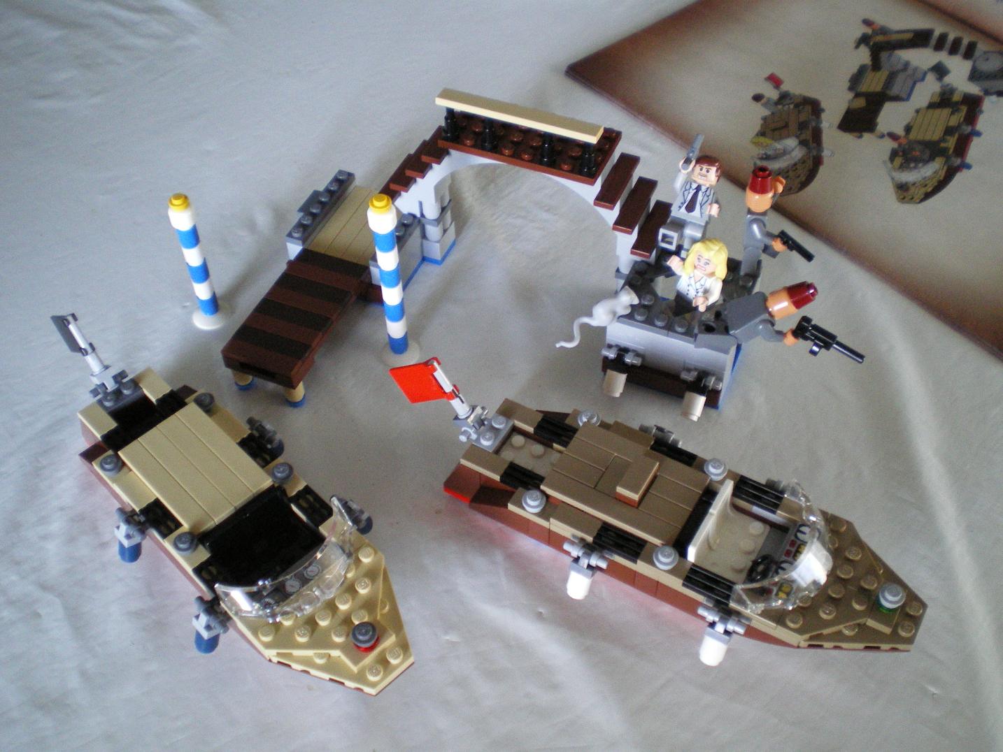 008_set.jpg