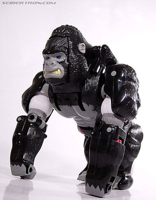 optimusprimal-1ra.jpg