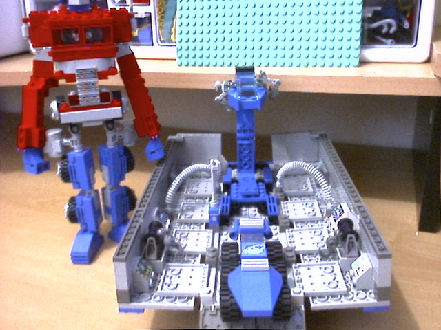 optimus-2b.jpg