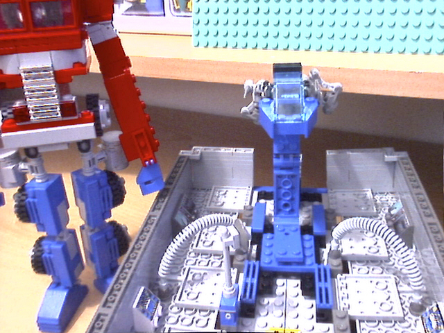 optimus-2c.jpg
