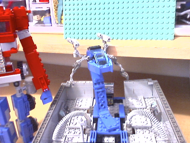 optimus-2d.jpg