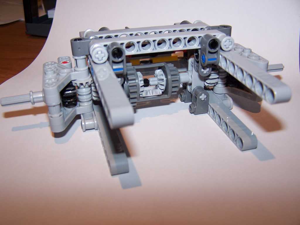steer_and_wheel_drive_axle_1.jpg