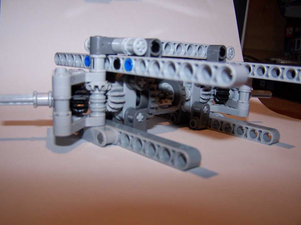 steer_and_wheel_drive_axle_3.jpg