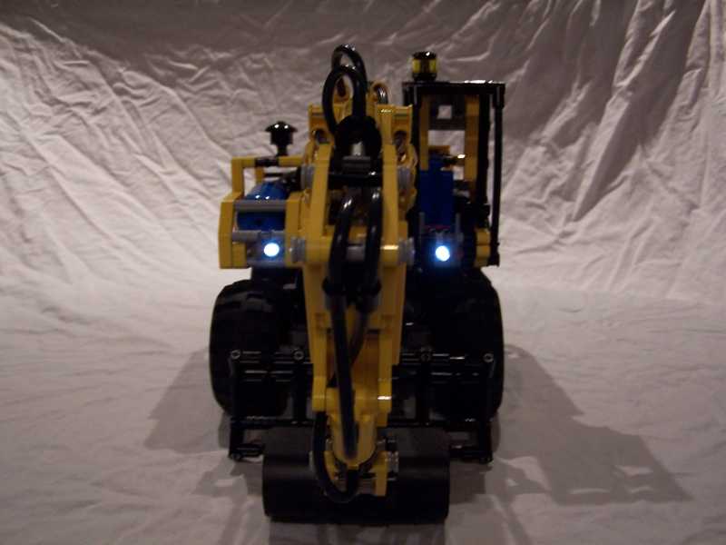 exca-pneu13.jpg