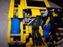 exca-pneu09.jpg