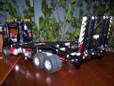 moc8285-008.jpg