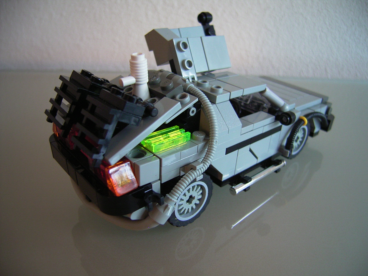 delorean_05.jpg