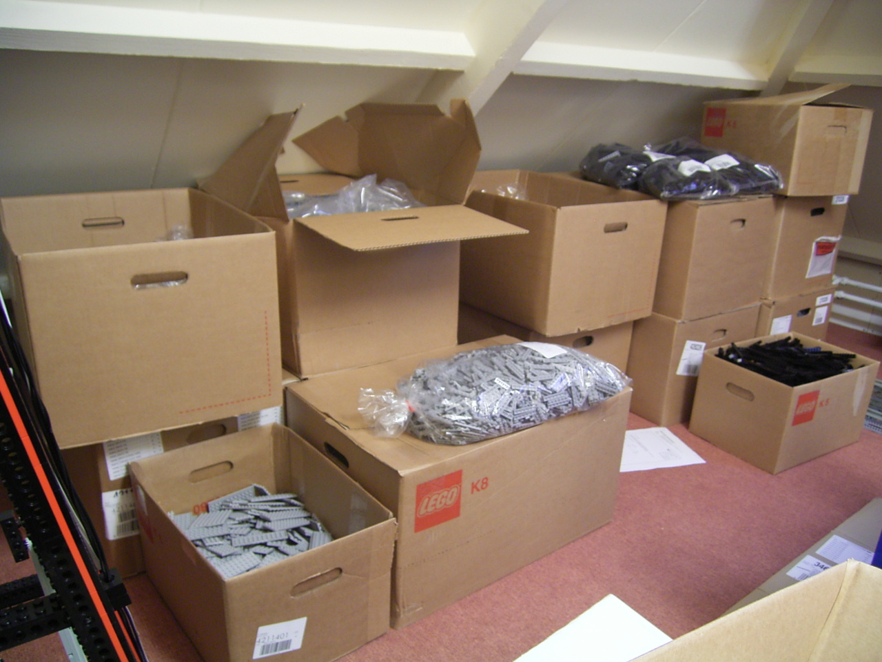 d_boxes_of_bricks.jpg