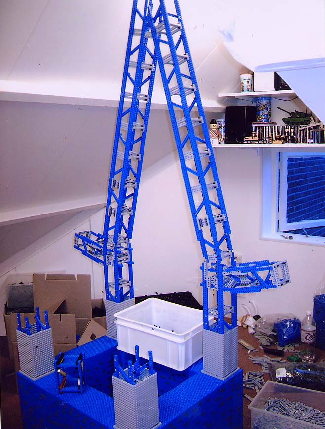 g_main_tower_frame.jpg