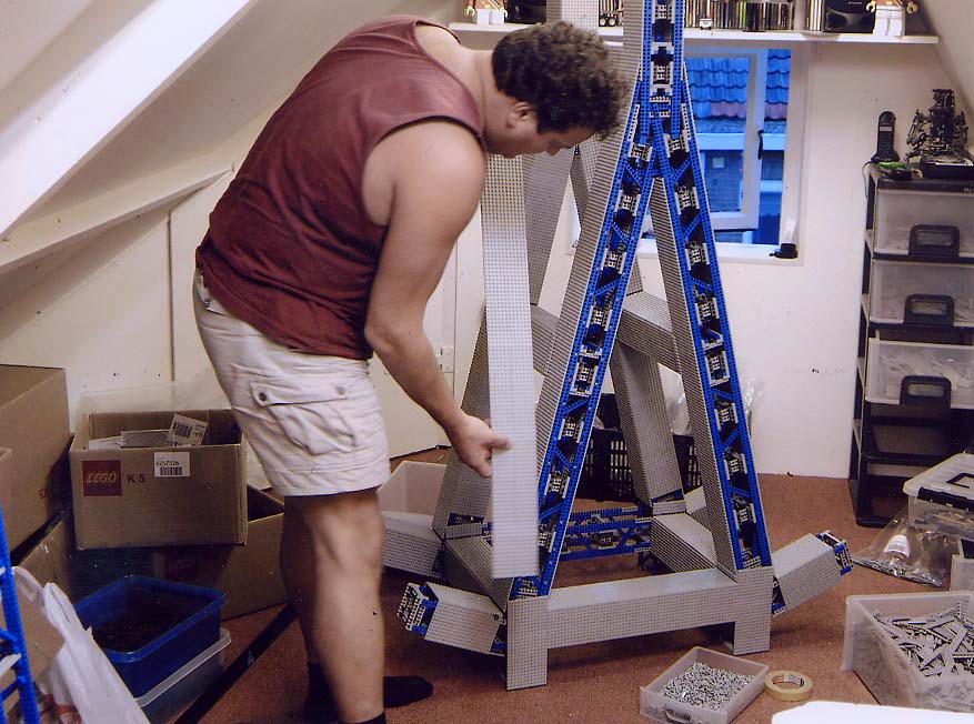 g_main_tower_frame_3.jpg
