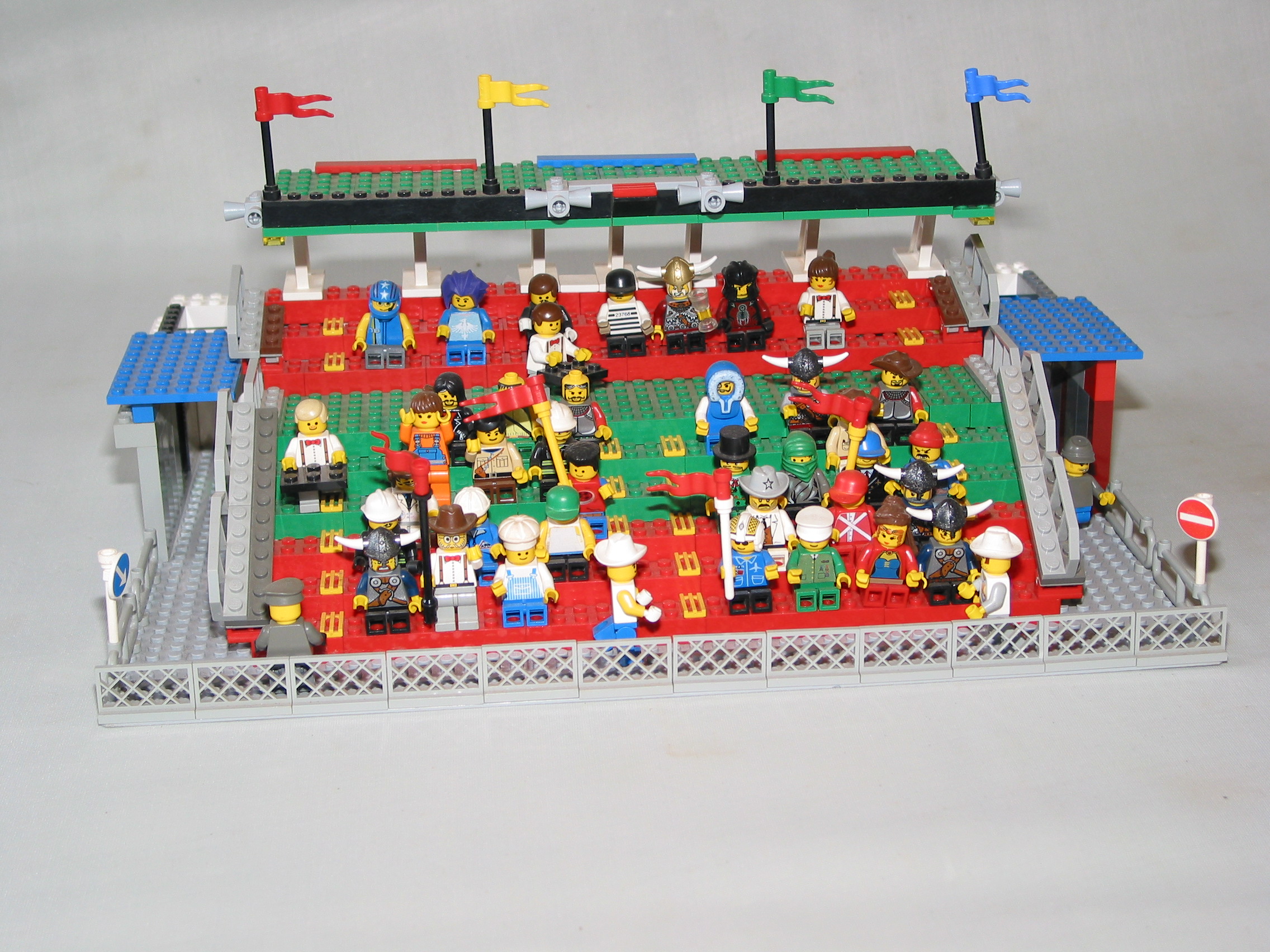 grandstands_1.jpg