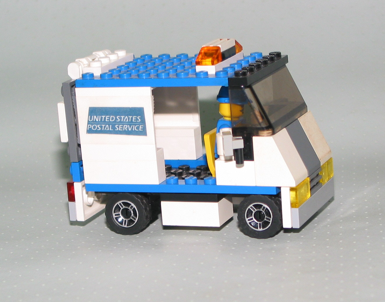 postal_van.jpg