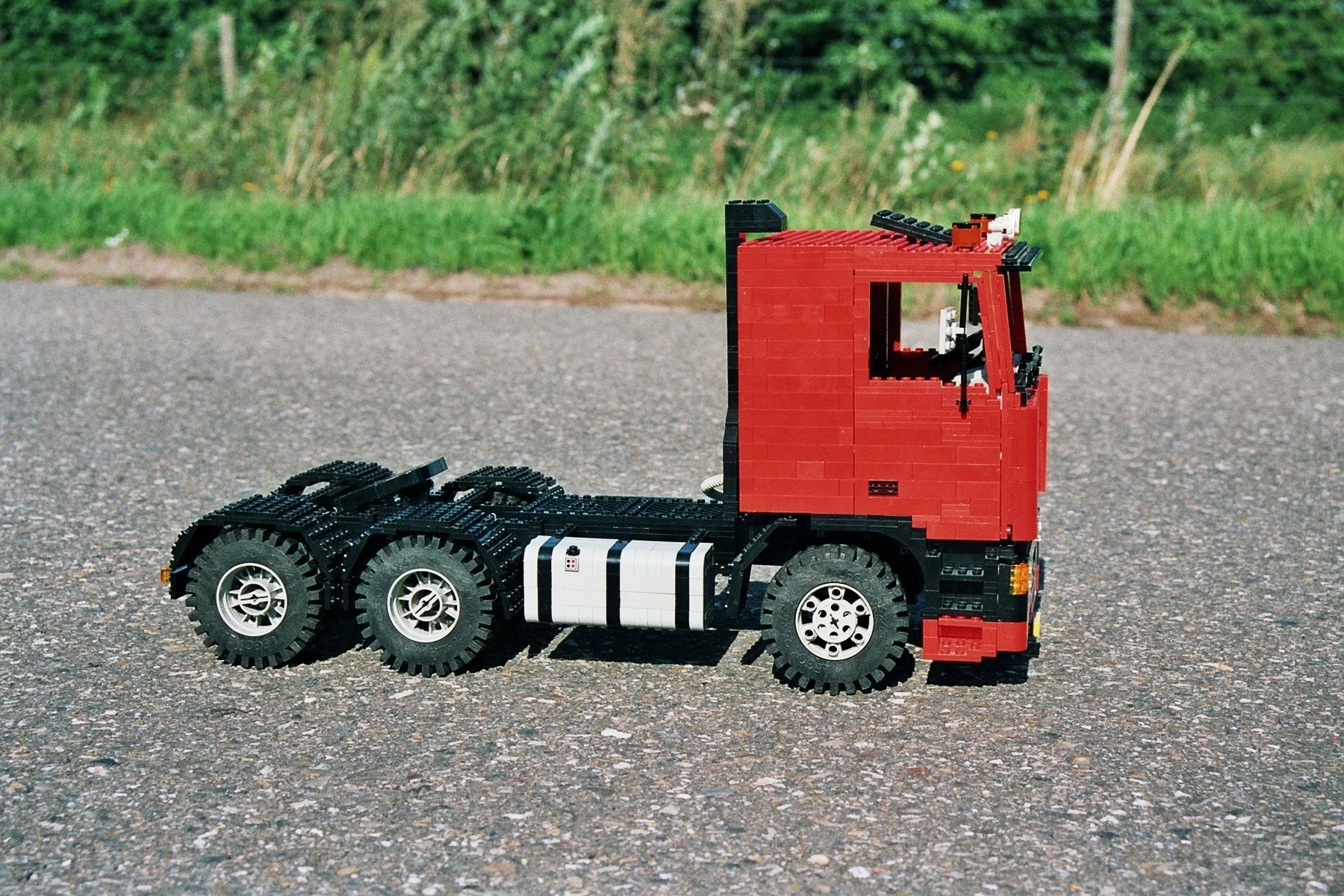 daf_95_25.jpg