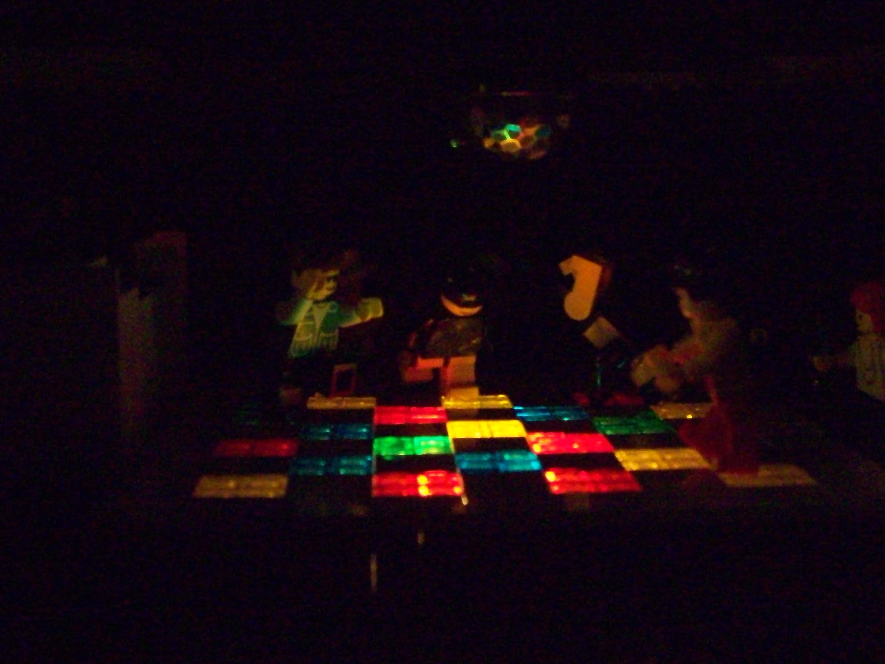 lego_disco_1.jpg