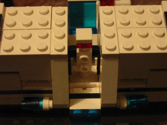 07.extended_futuron_car_robot.jpg