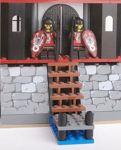 scorpion_castle_04.jpg