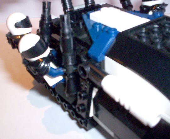 006-rail.jpg