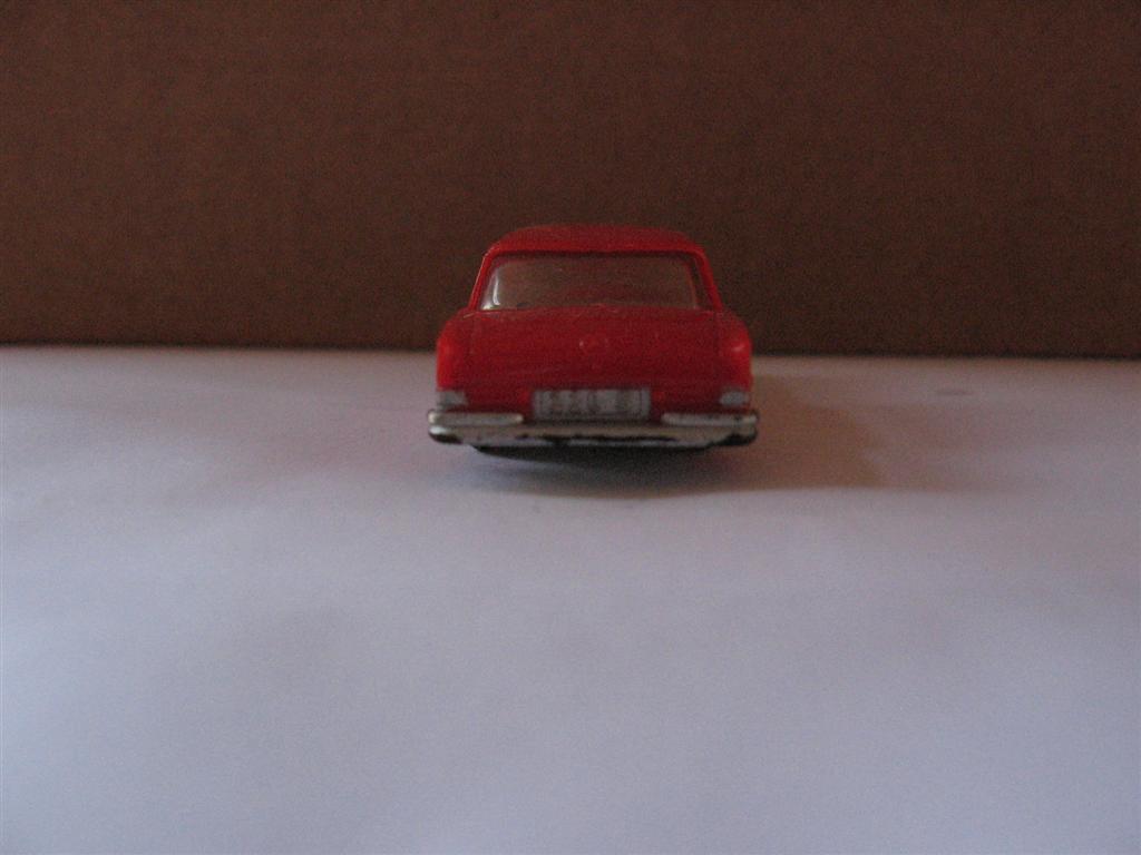 664r-4.jpg