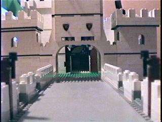 frontgate.jpg