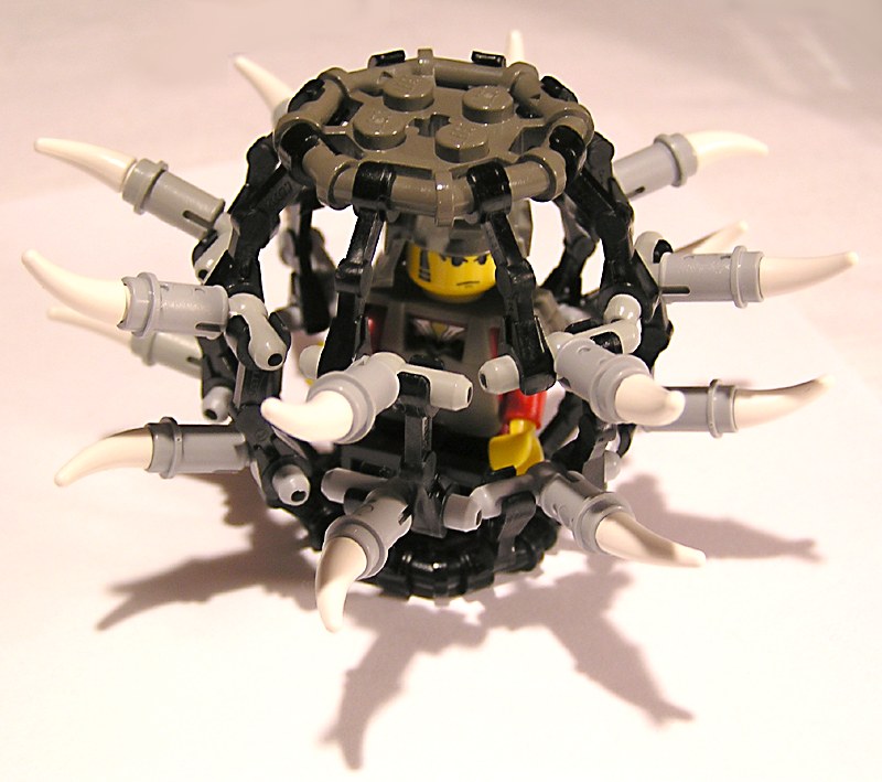 caged_samurai_03.jpg