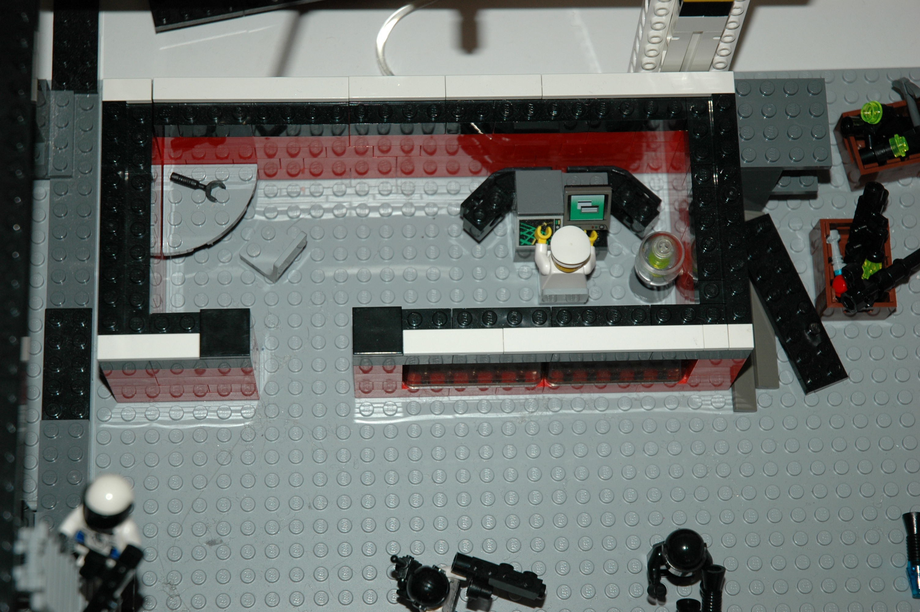 legos_and_siding_009.jpg