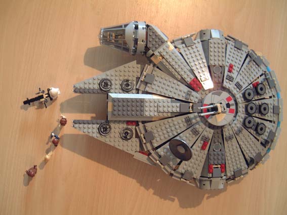 milleniumfalcon6.jpg