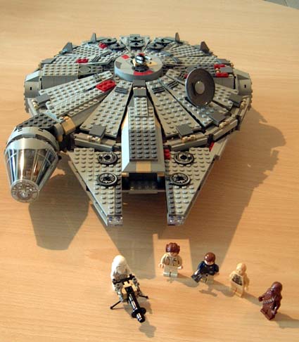 milleniumfalcon7.jpg