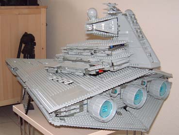imperial_star_destroyer_back.jpg