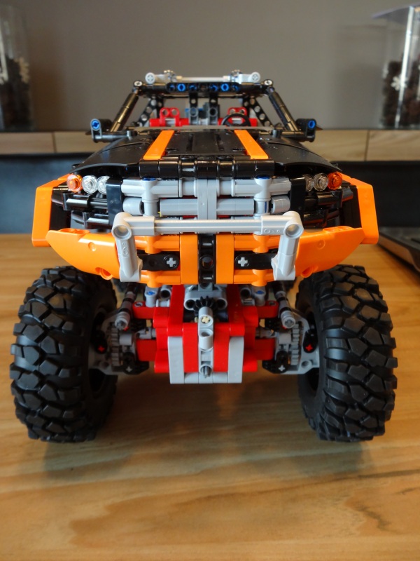 9398_with_new_tires_2.jpg