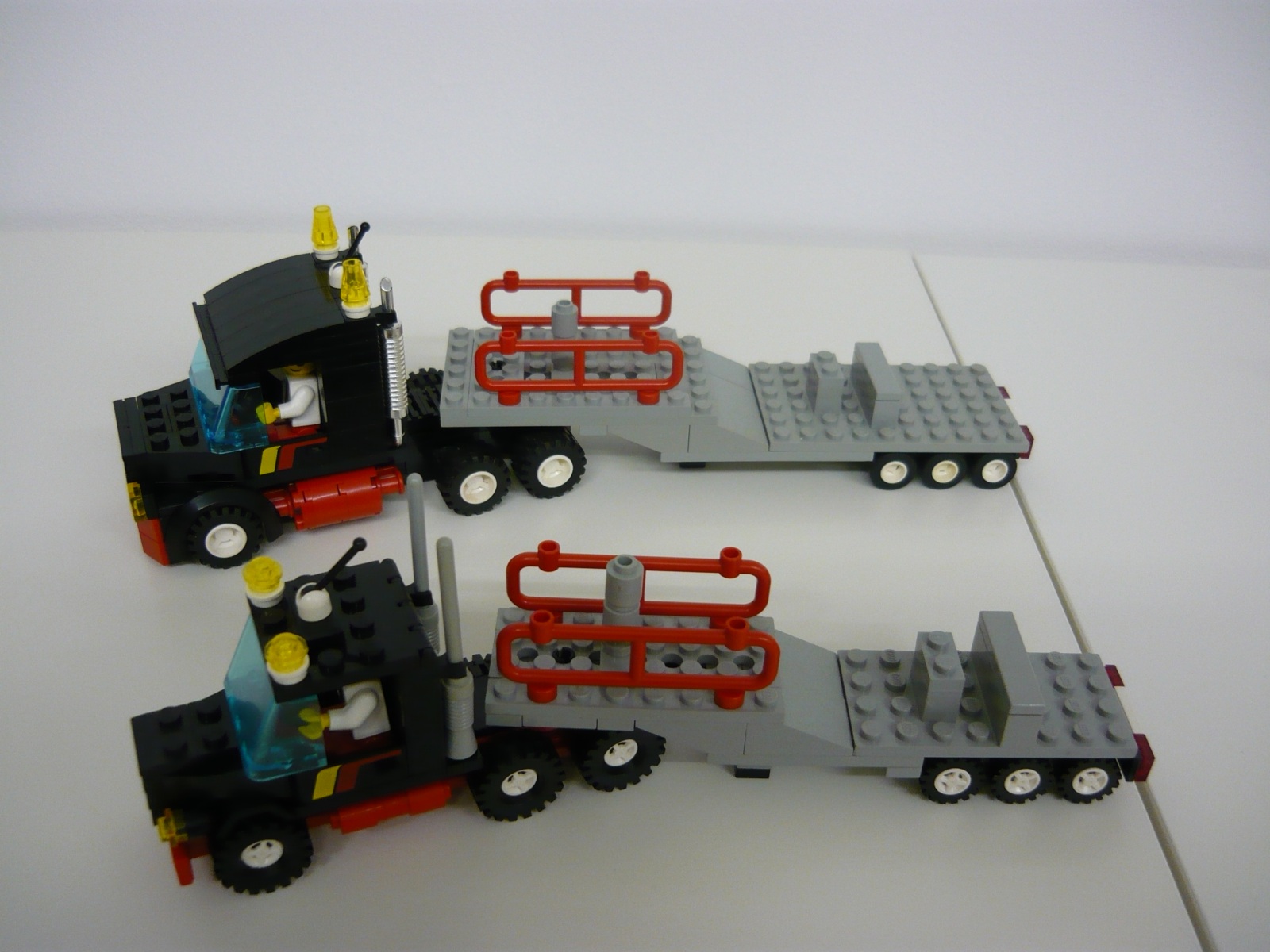 side_by_side_with_trailer_side_top_view.jpg