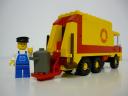 with_minifig_4_wide.jpg