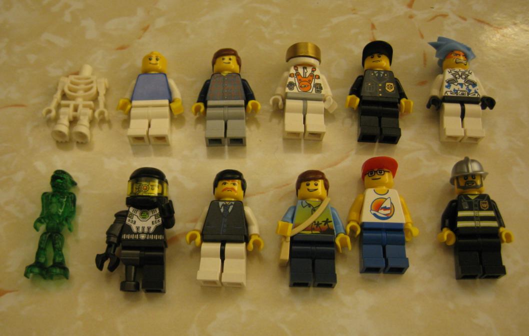 10_city_minifigs.jpg