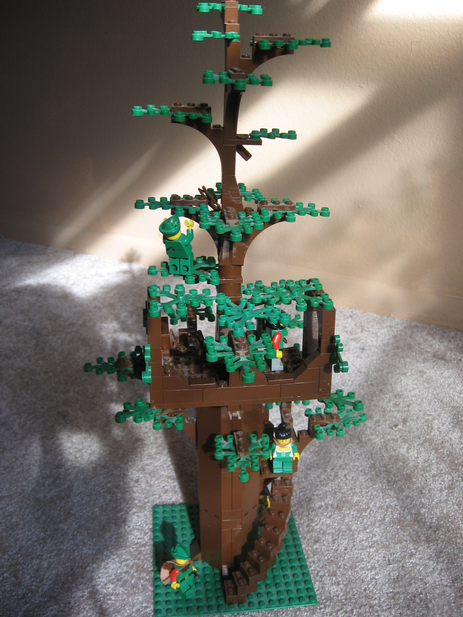 treeee.jpg
