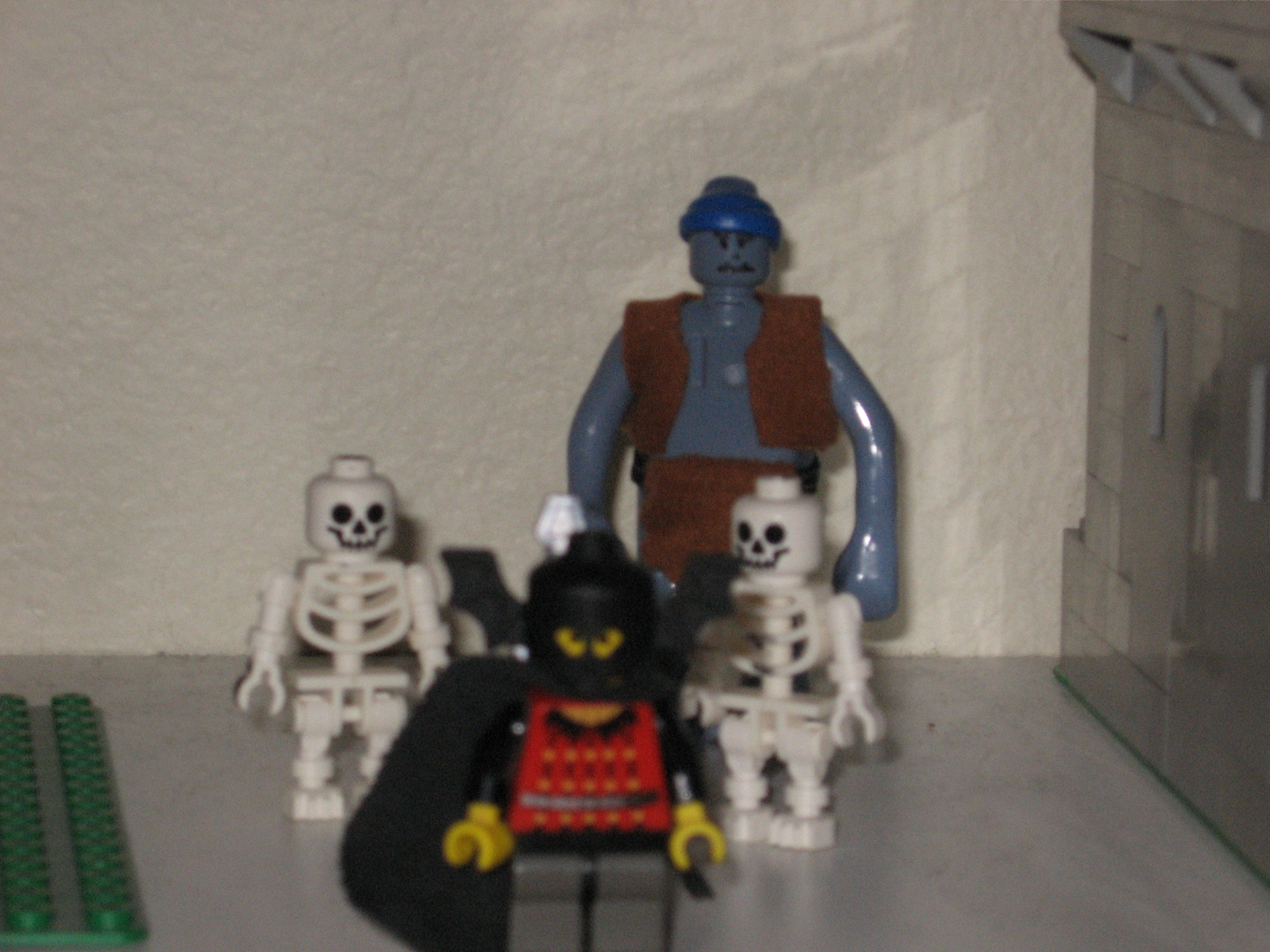 batskelloogre.jpg