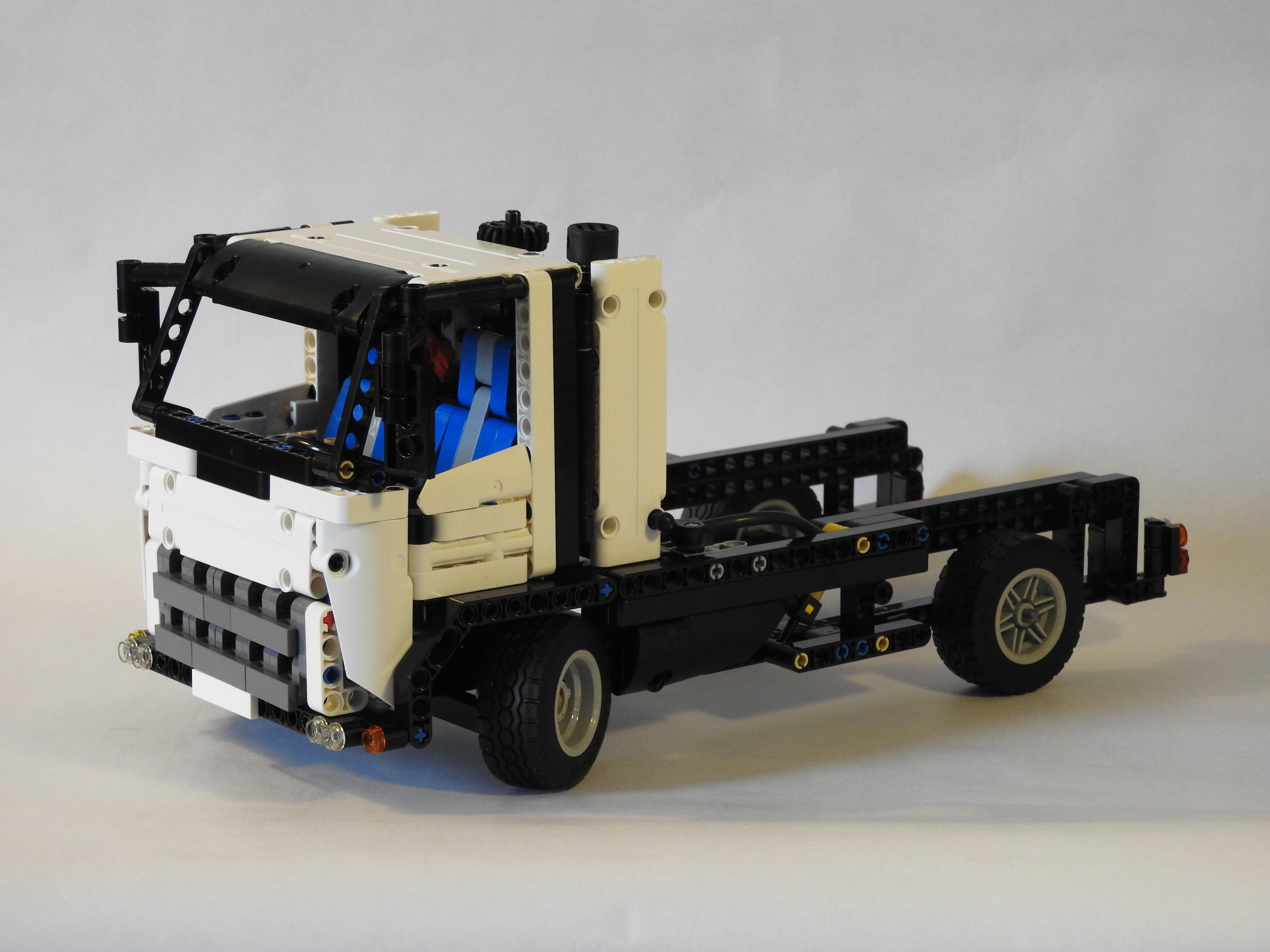 01_front-left.jpg