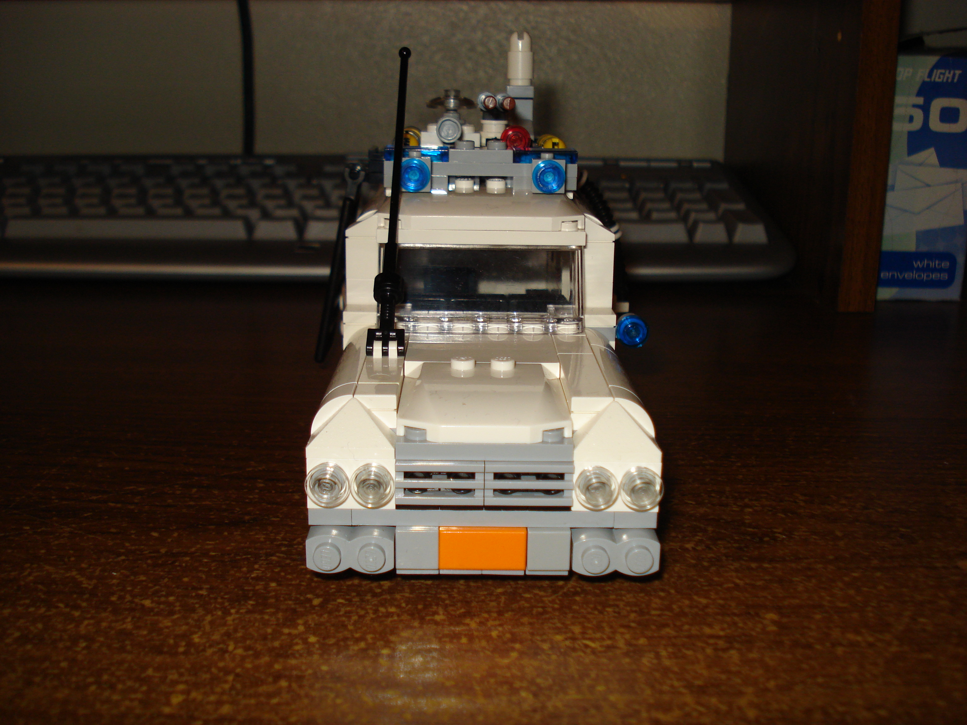 ecto-1_03.jpg