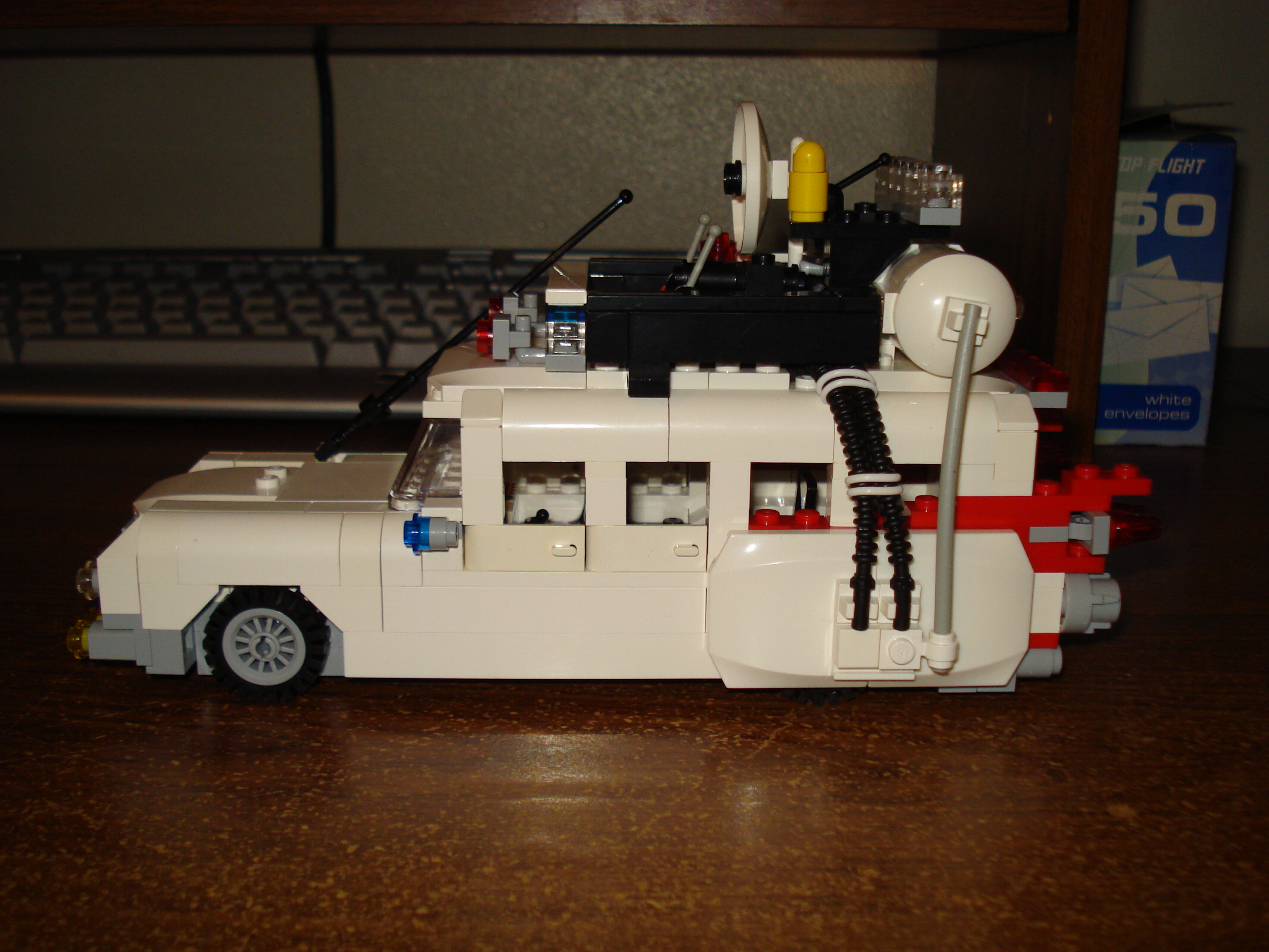 ecto-1a_02.jpg