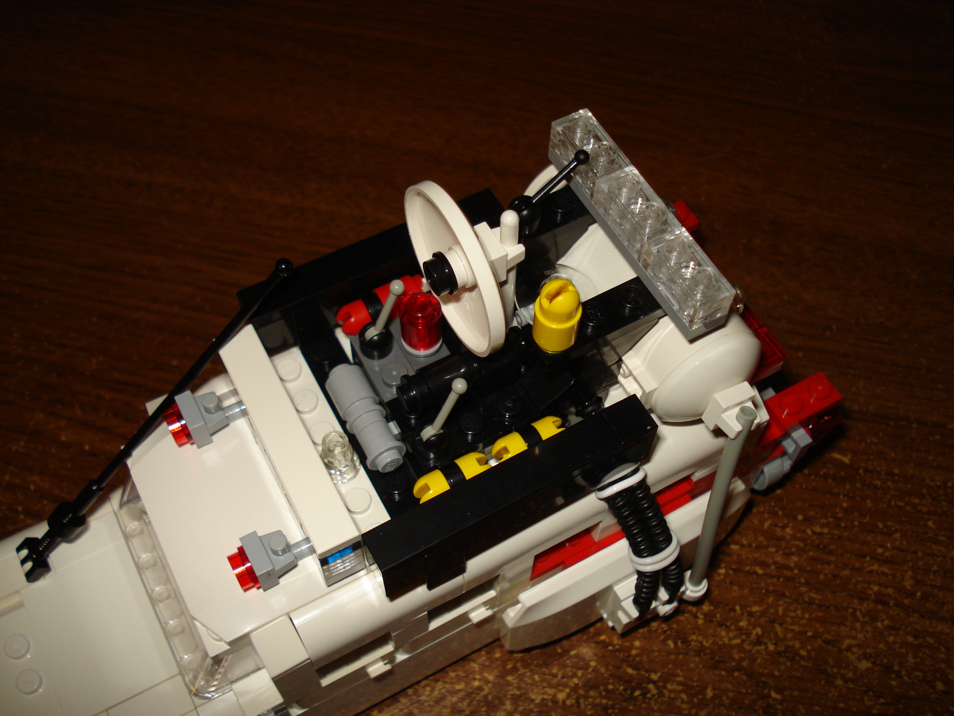 ecto-1a_06.jpg