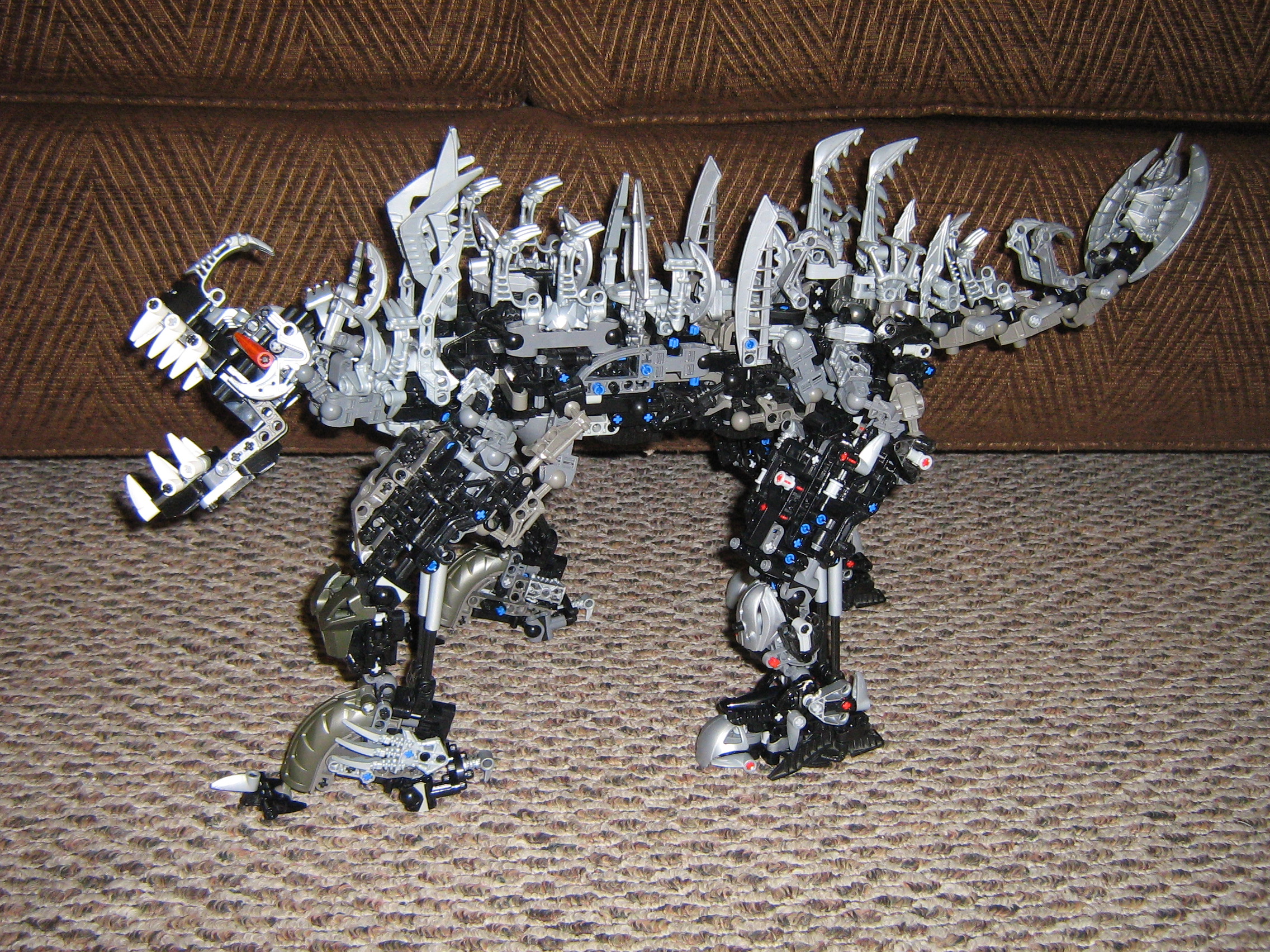 bioniclesaur_revamped_001.jpg